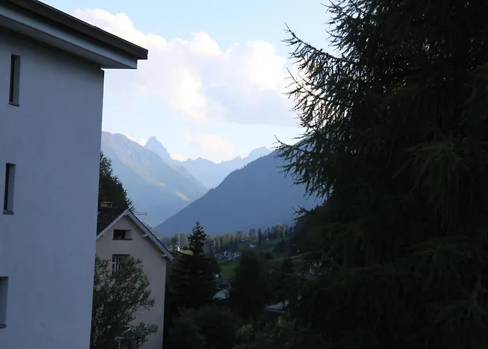 Apartment Haus Pyrola Davos