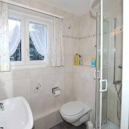 Haus Pyrola * Davos